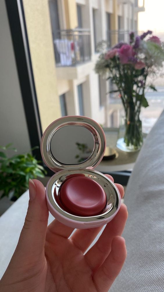 Stay Vulnerable Melting Blush