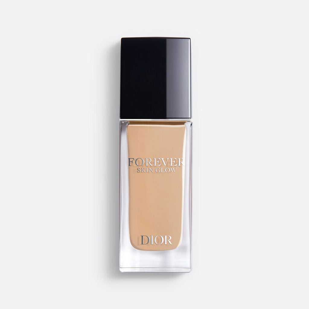 DIOR FOREVER SKIN GLOW Clean radiant foundation - 24h wear and hydration - concentrated in skincare